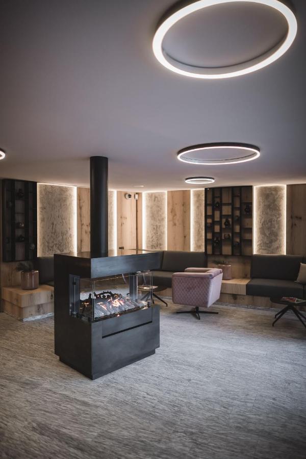 Apartamento Ahriapura Campo Tures Exterior foto